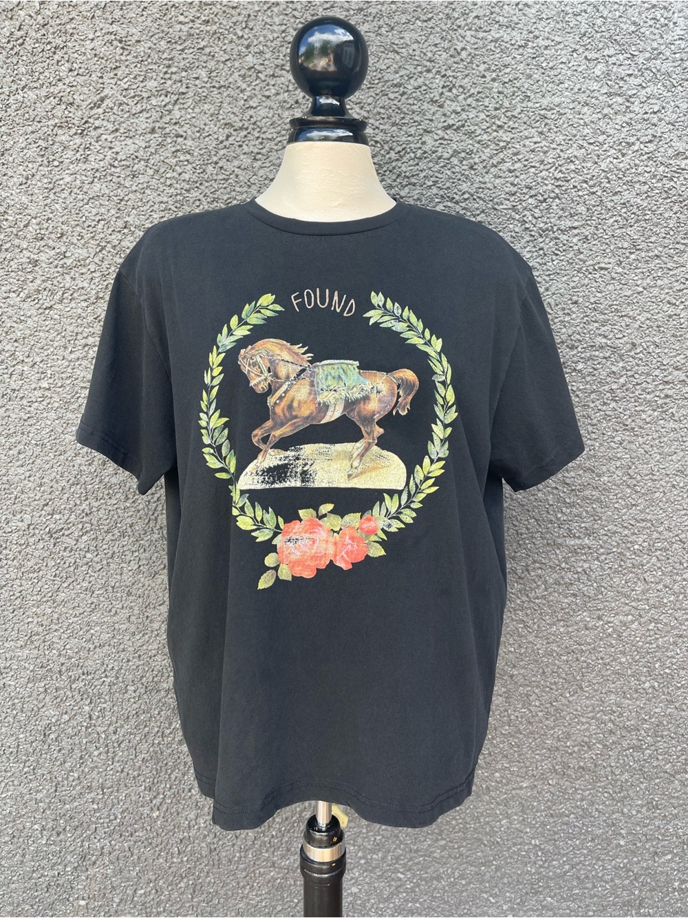 FOUND Horse Laurel Wreath Oversized Tee